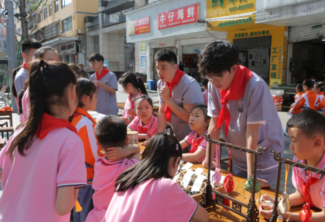 回归温情本质为孩子的健